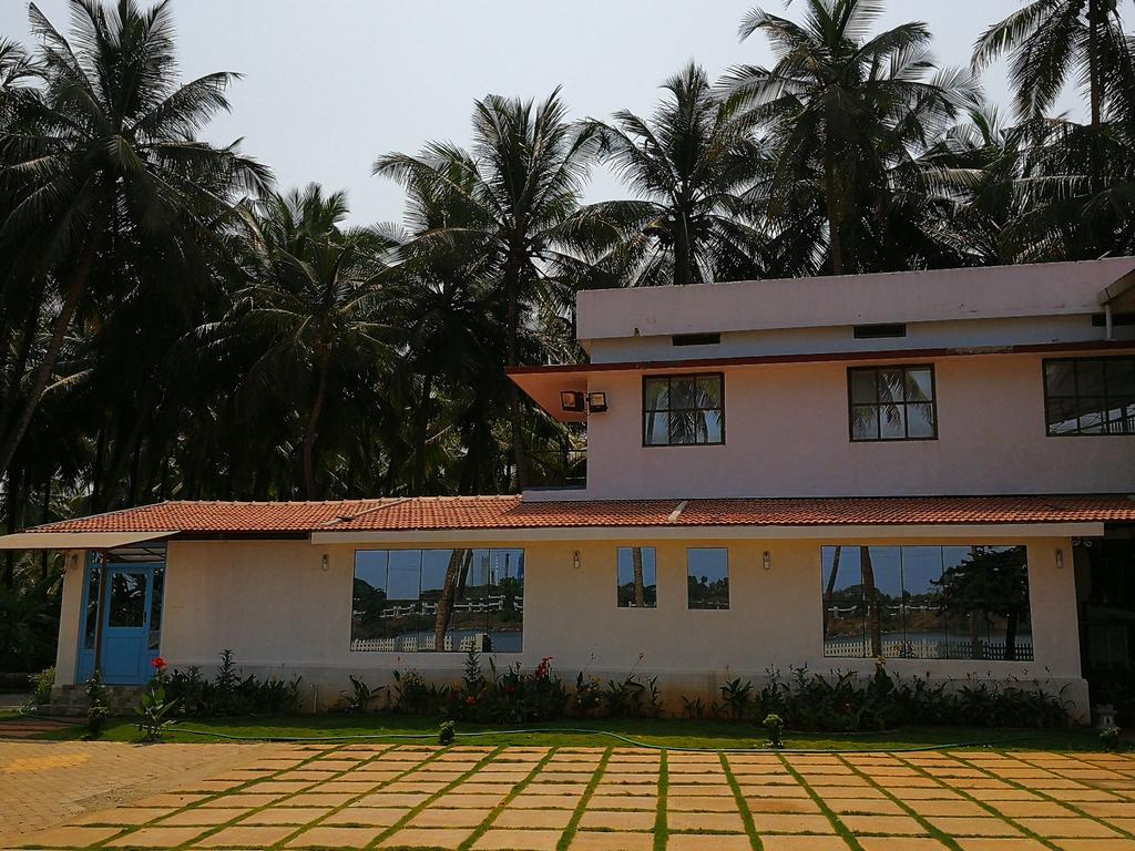 Nisarga Nirvana River House Mangalore Buitenkant foto