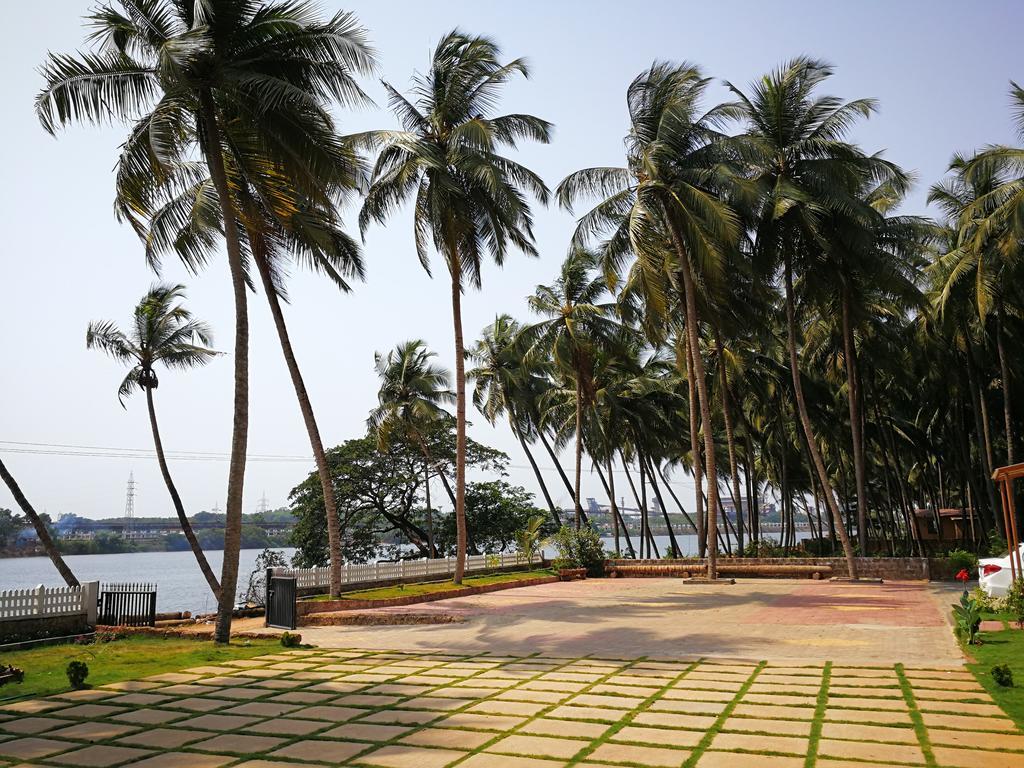 Nisarga Nirvana River House Mangalore Buitenkant foto