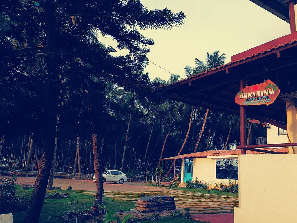 Nisarga Nirvana River House Mangalore Buitenkant foto