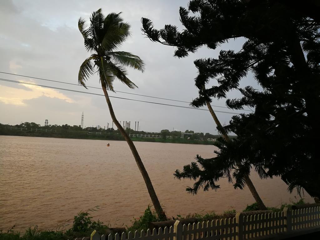 Nisarga Nirvana River House Mangalore Buitenkant foto