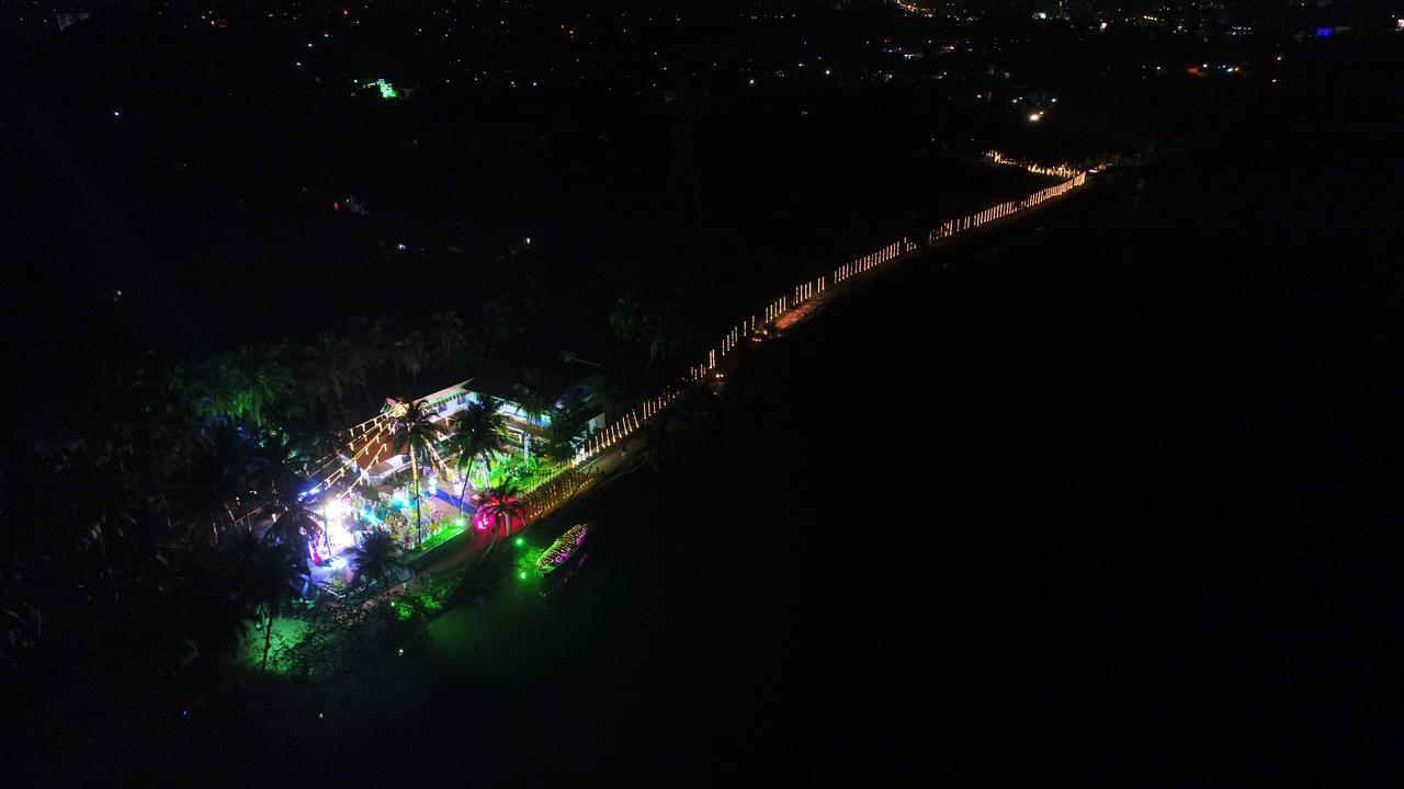 Nisarga Nirvana River House Mangalore Buitenkant foto
