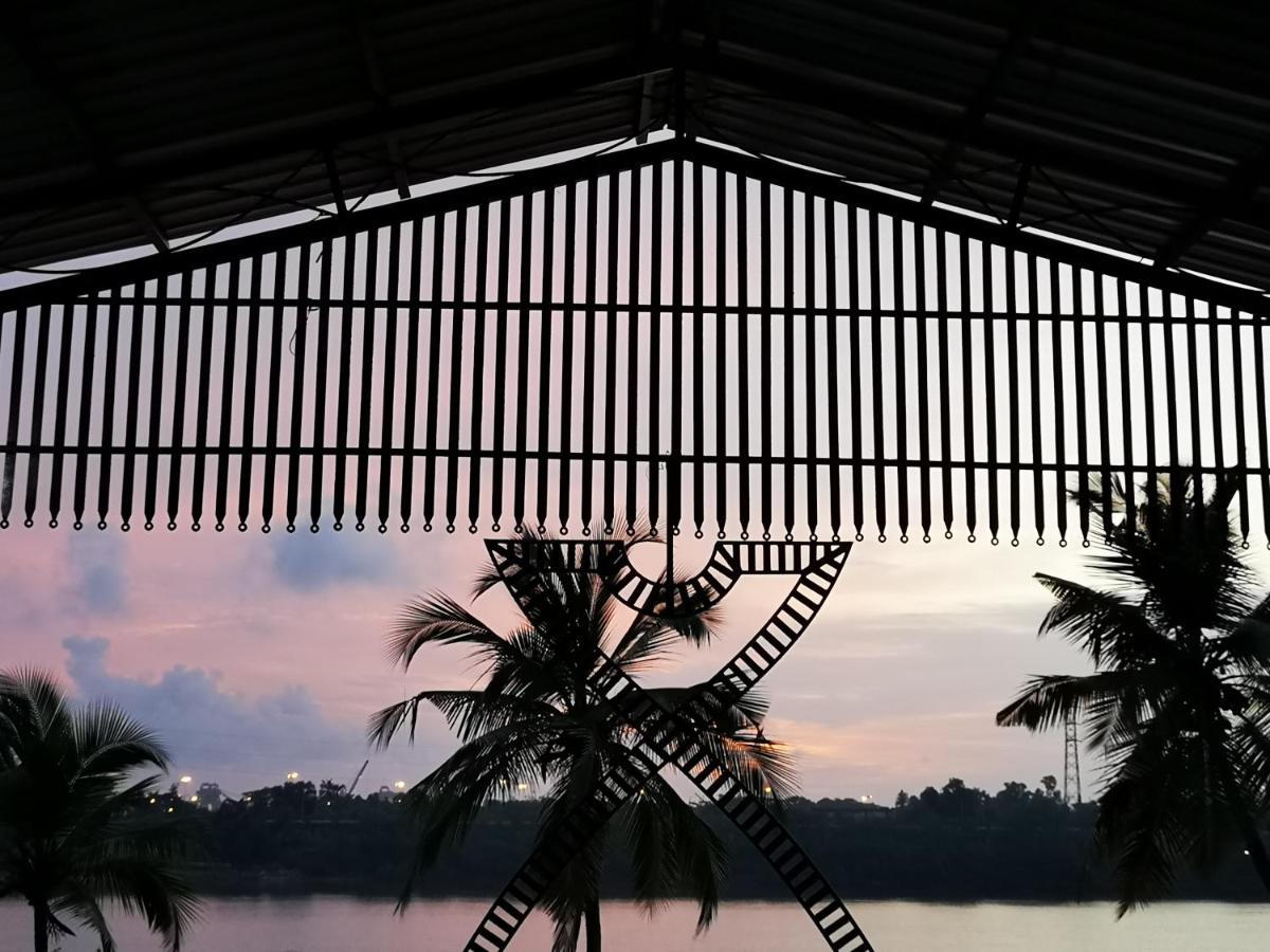 Nisarga Nirvana River House Mangalore Buitenkant foto